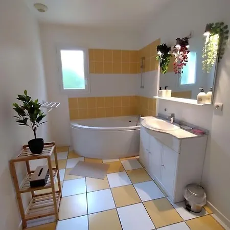 Maison 4 Holiday home Eysines