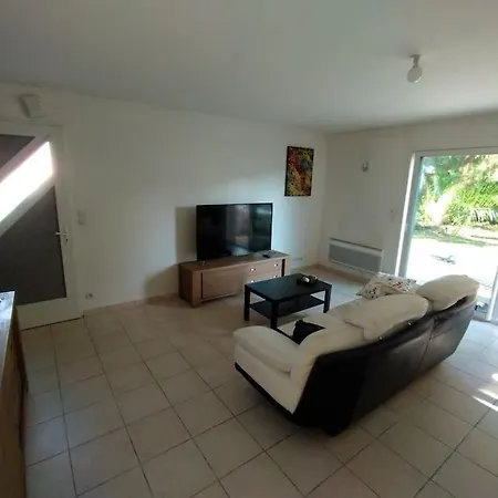 Maison 4 Holiday home