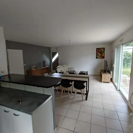 Maison 4 Holiday home *